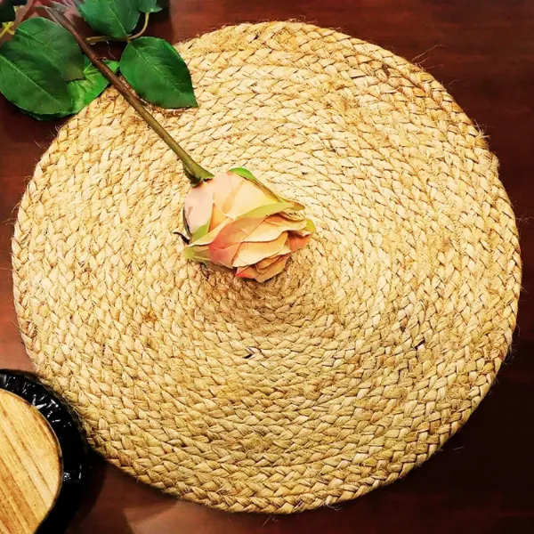 Braided Place Mats of Jute